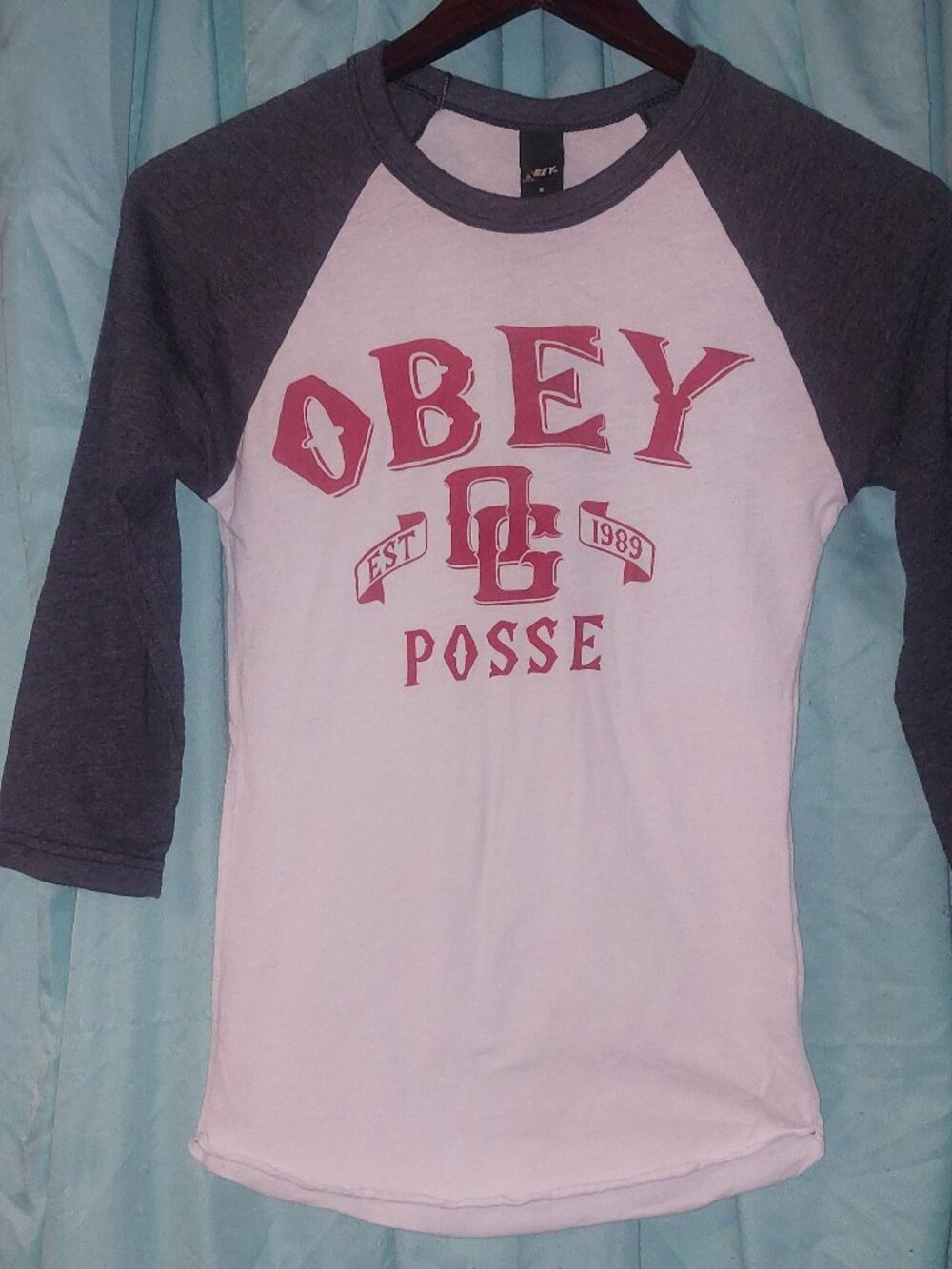 Obey Raglan 3/4 Sleeve T-Shirt Top Grey/White Crew Neck Baseball Size Small